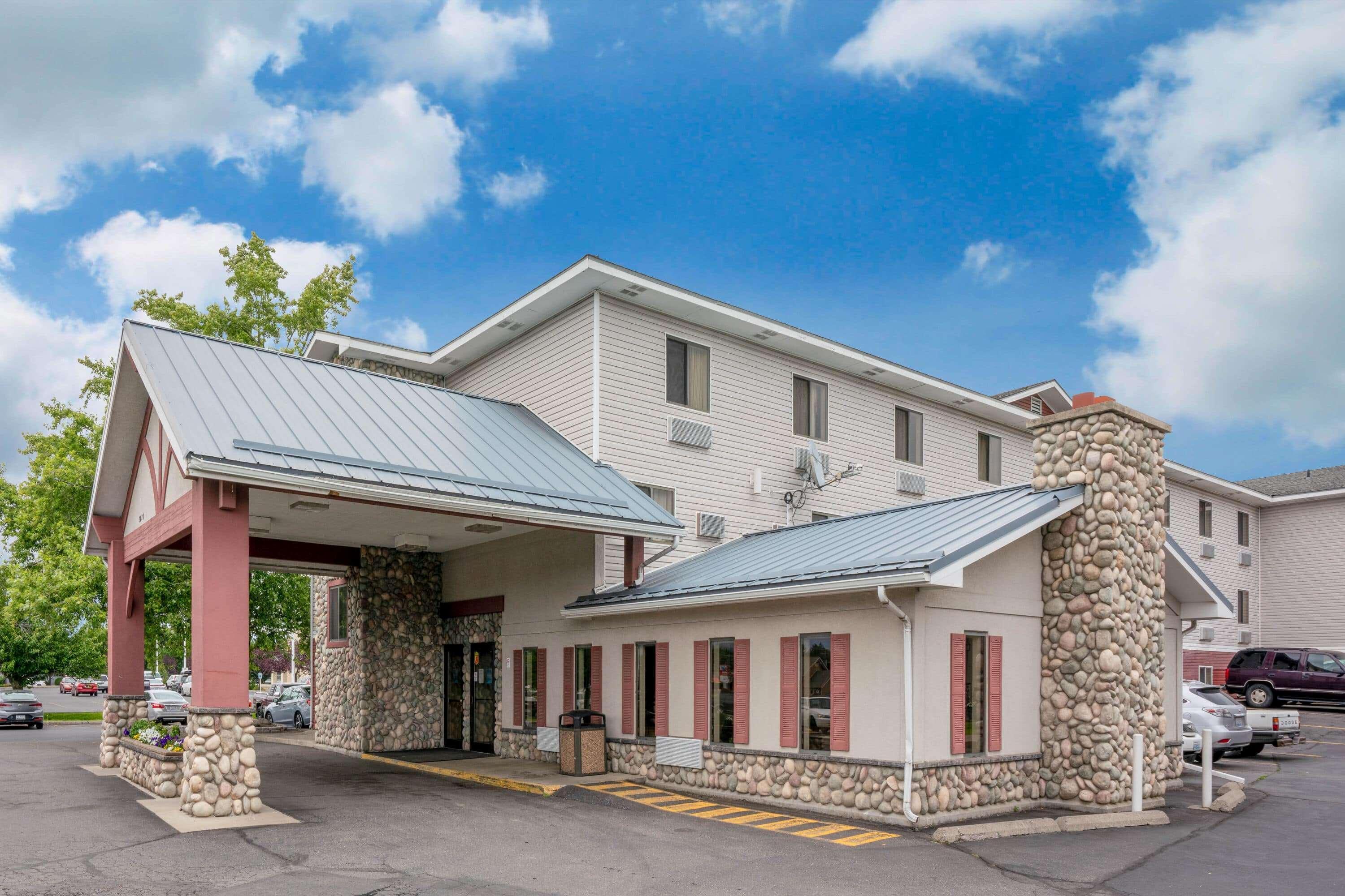 Super 8 By Wyndham Spokane Valley Exterior photo